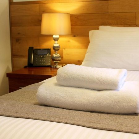 Wickwoods Hotel Albourne Екстериор снимка