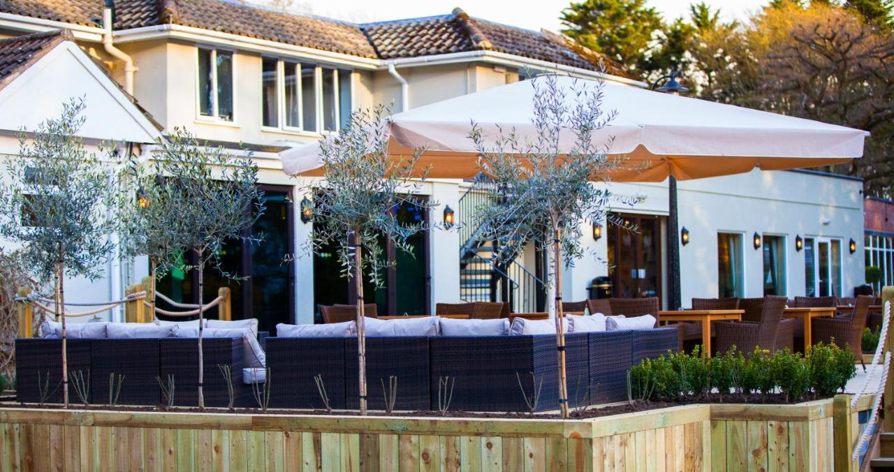 Wickwoods Hotel Albourne Екстериор снимка
