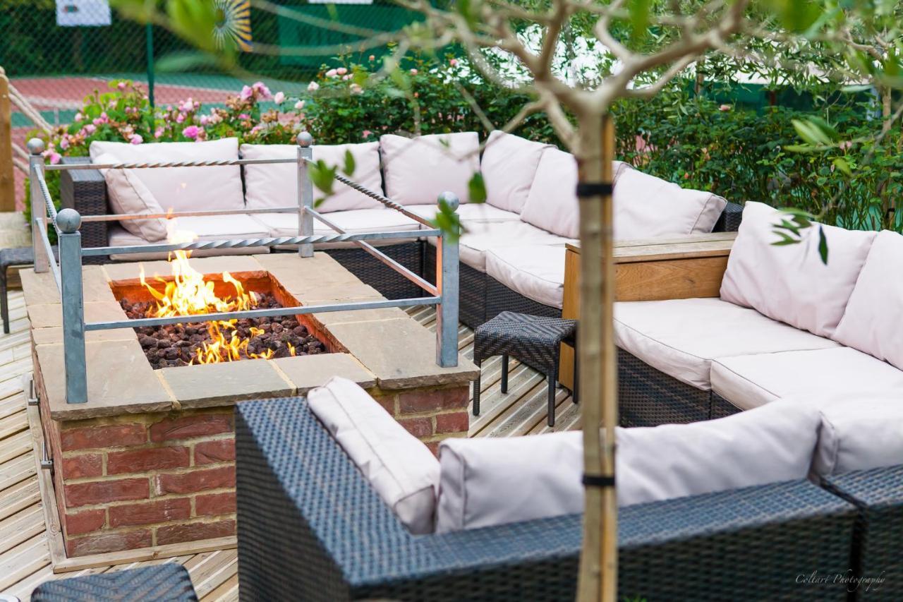 Wickwoods Hotel Albourne Екстериор снимка