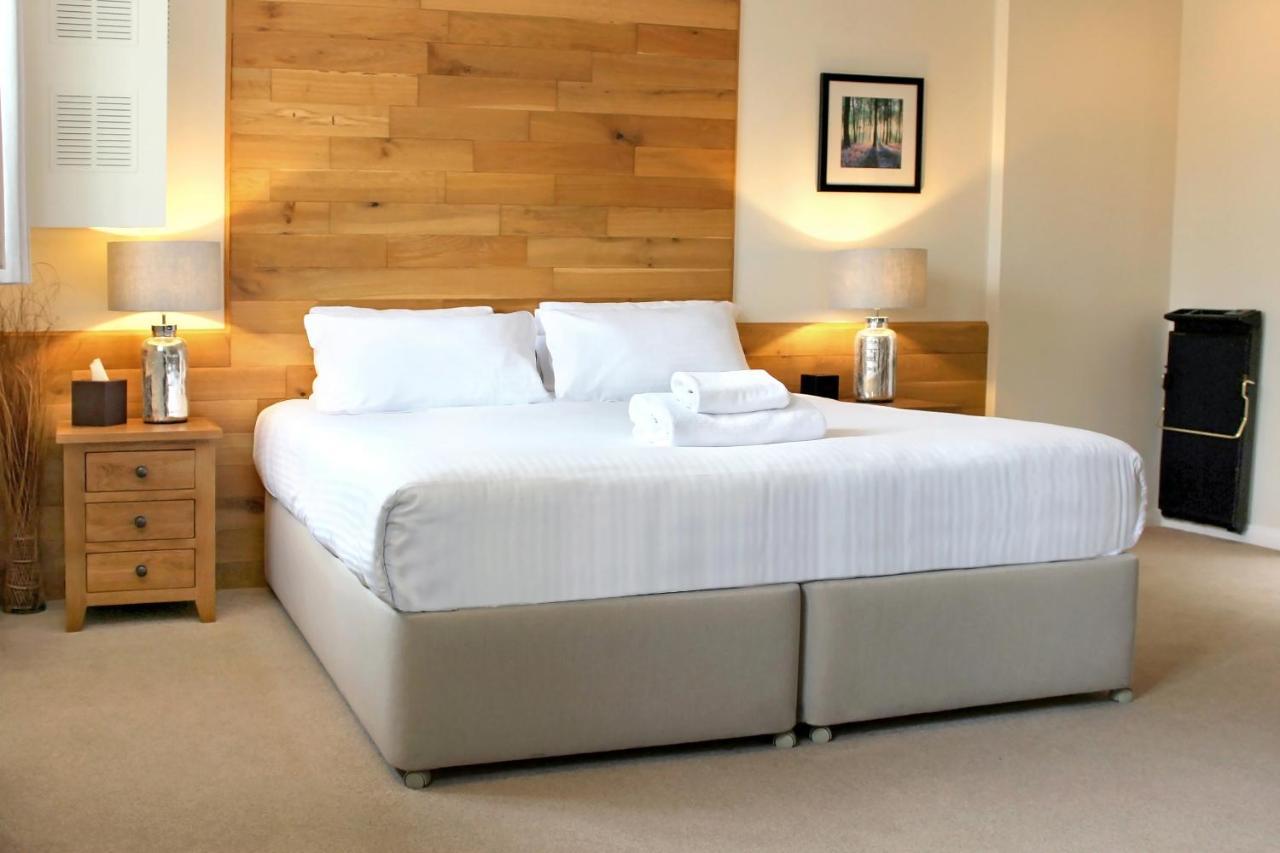 Wickwoods Hotel Albourne Екстериор снимка