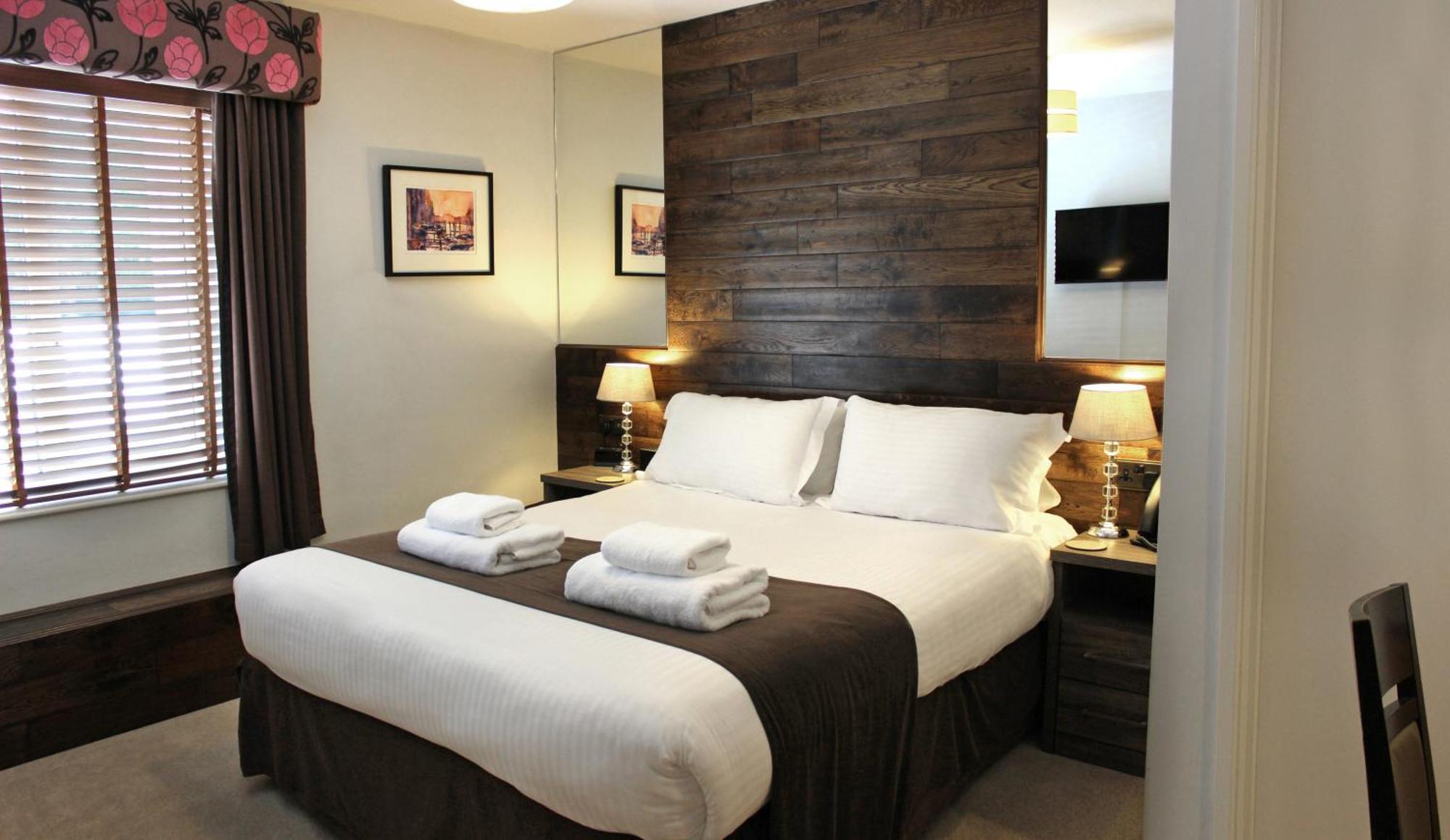 Wickwoods Hotel Albourne Екстериор снимка