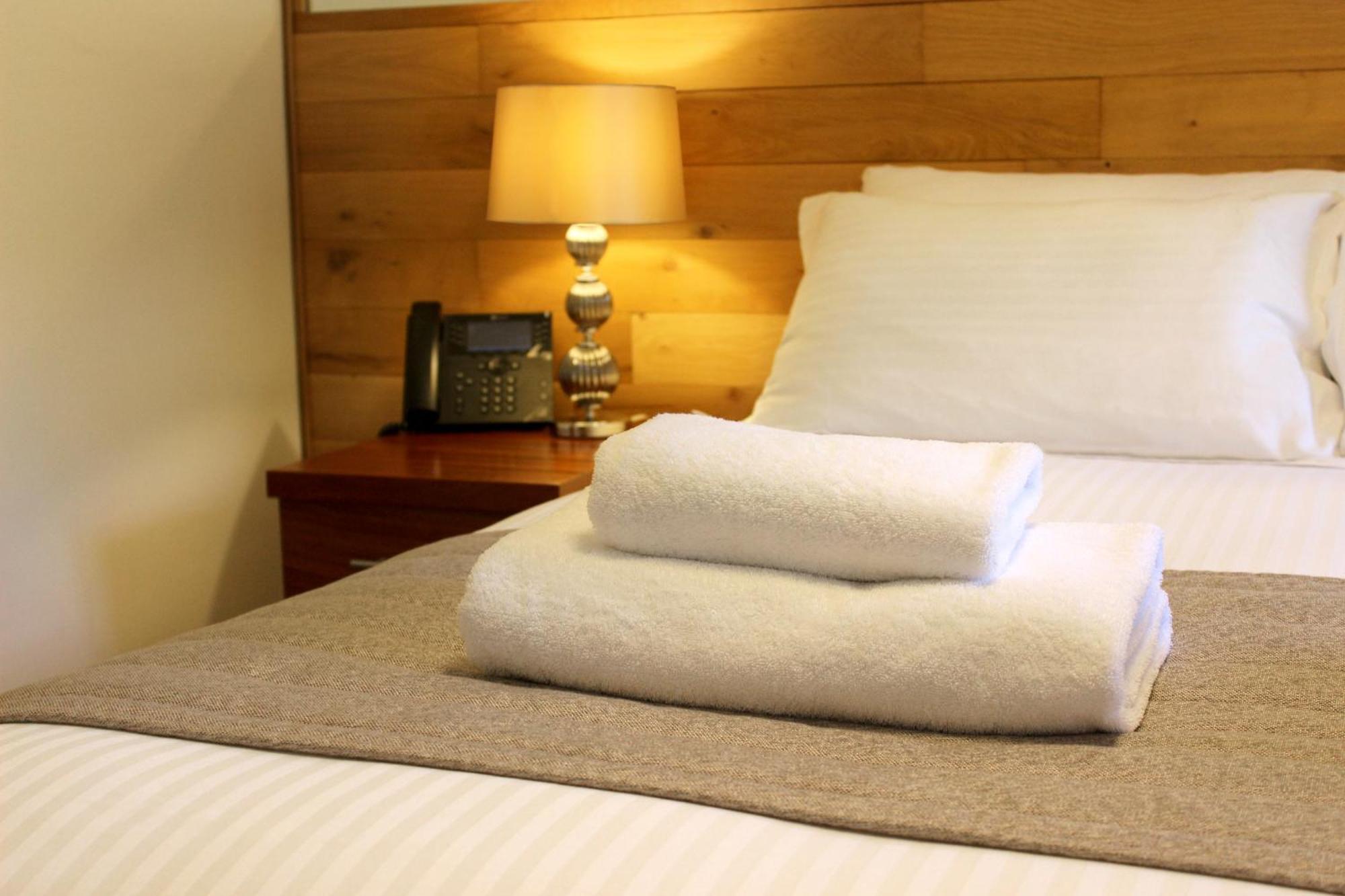 Wickwoods Hotel Albourne Екстериор снимка